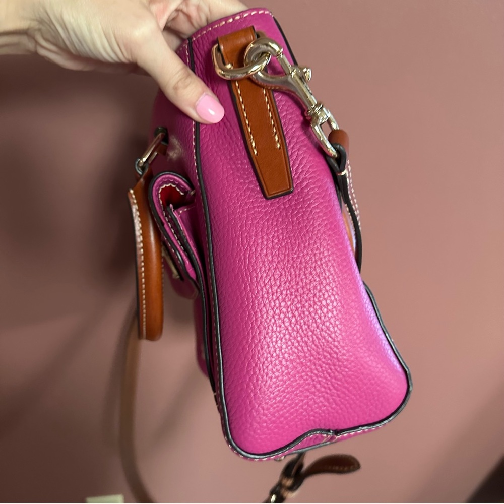 Dooney & Bourke Pocket Satchel R1724 MJ Magenta hot pink leather brown straps - Picture 5 of 8